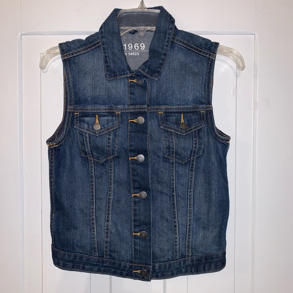 Gap Button Front Jean Jacket Icon Flap Vest In Country Blue